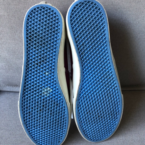 Burgundy Vans - Picture 5 of 5